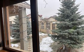 Room In A Private House - 5 Min From Therme And Airport
